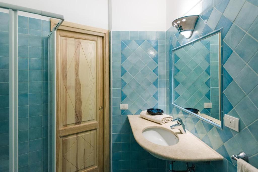 Le Perle Di Golfo Aranci Villa ภายนอก รูปภาพ