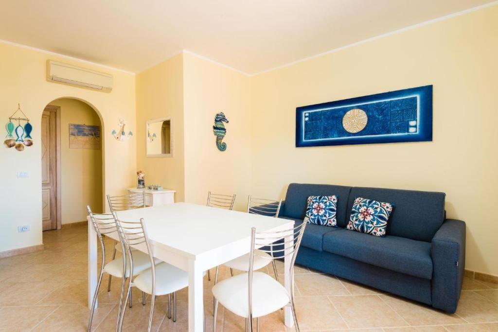 Le Perle Di Golfo Aranci Villa ภายนอก รูปภาพ