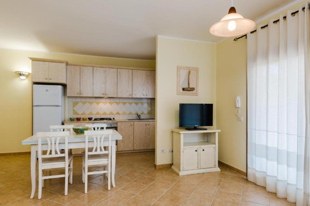 Le Perle Di Golfo Aranci Villa ภายนอก รูปภาพ