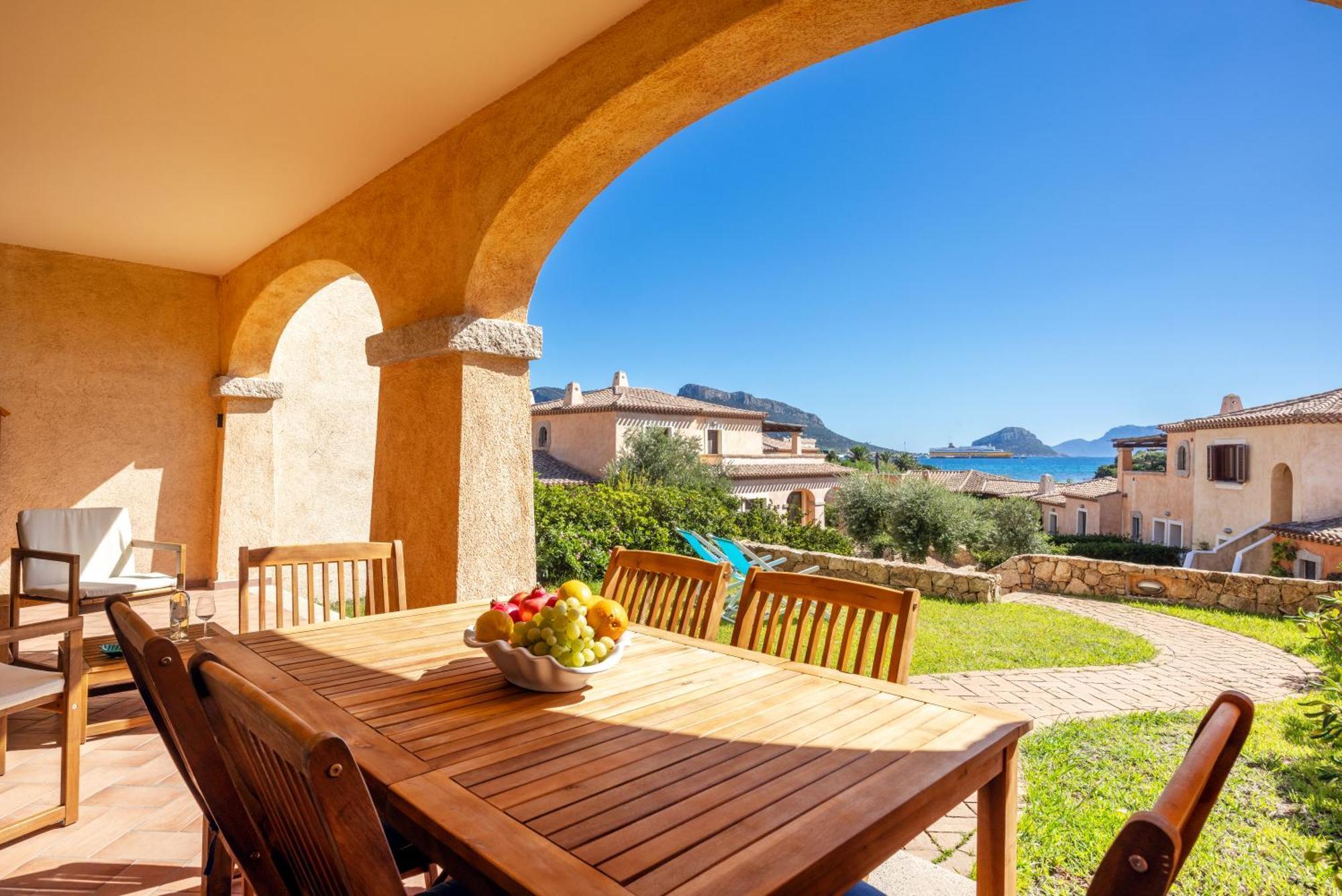 Le Perle Di Golfo Aranci Villa ภายนอก รูปภาพ